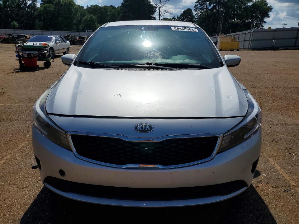 2018 Kia Forte VIN 3KPFK4A75JE245831 COPART salvage auction — HAIL, Salvage Title, sold $30 on 2026-07-27 (photo 5)