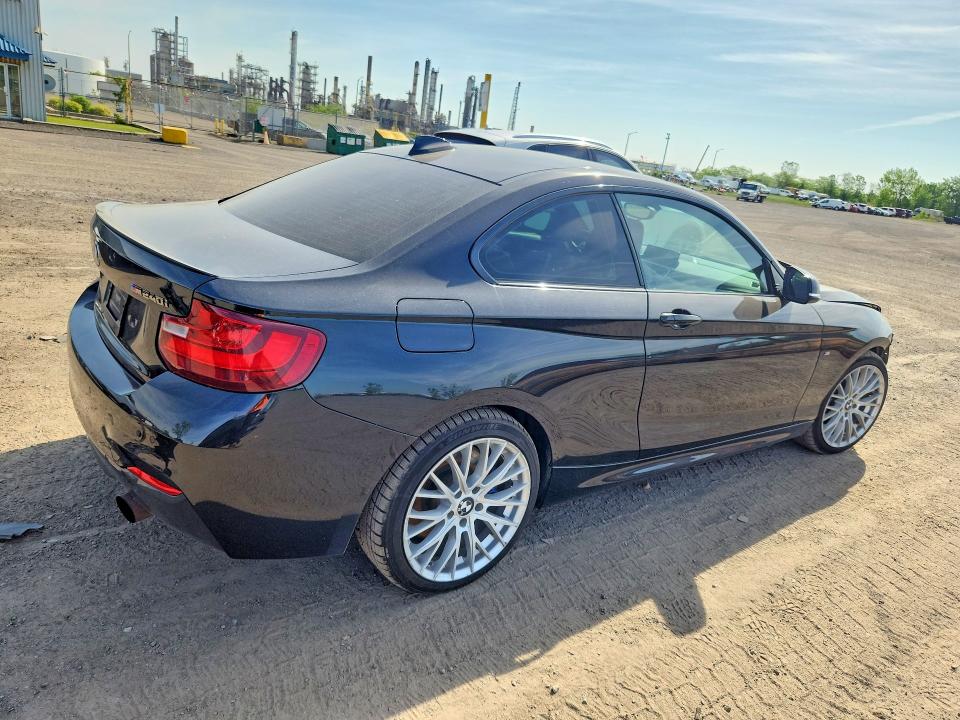 2017 BMW M2 VIN WBA2G3C32HV986784 COPART salvage auction — FRONT END, Qc - Gravement Accidente, sold $8,700 on 2026-07-07 (photo 3)