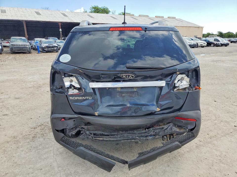 2013 Kia VIN 5XYKT4A60DG327721 COPART salvage auction — REAR END, Tx - Salvage Vehicle Title, sold $50 on 2026-07-21 (photo 6)