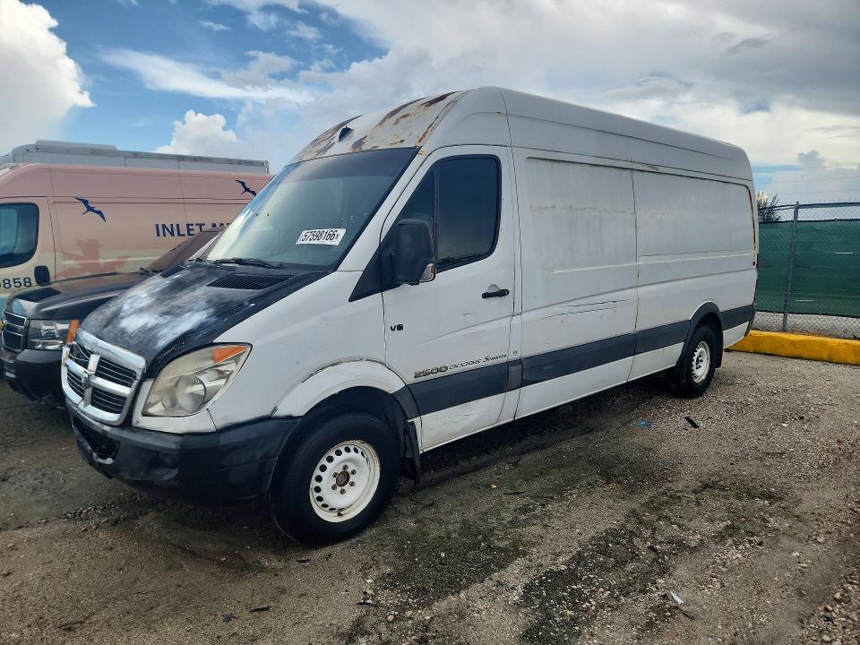 2007 Dodge Sprinter VIN WD0PE845475182505 COPART salvage auction — REAR END, Fl - Cert Of Title Slvg Rebuildable, sold $375 on 2026-07-30 (photo 1)
