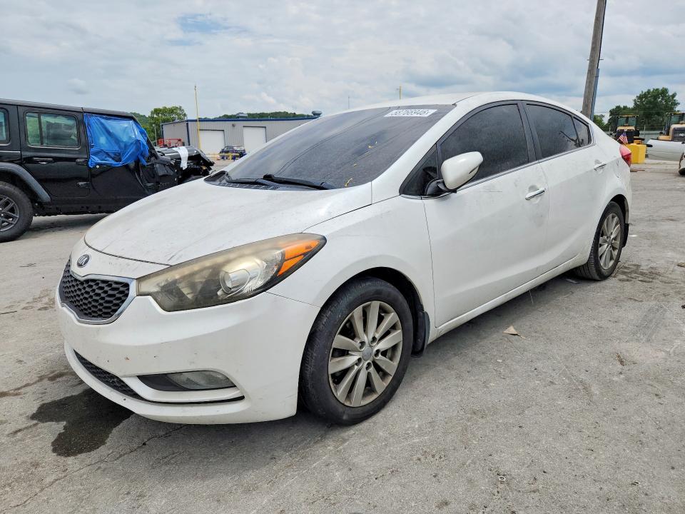 2014 Kia Forte VIN KNAFX4A89E5052090 COPART salvage auction — INTERIOR BURN, TN - SALVAGE CERTIFICATE, sold $600 on 2026-07-22 (photo 1)