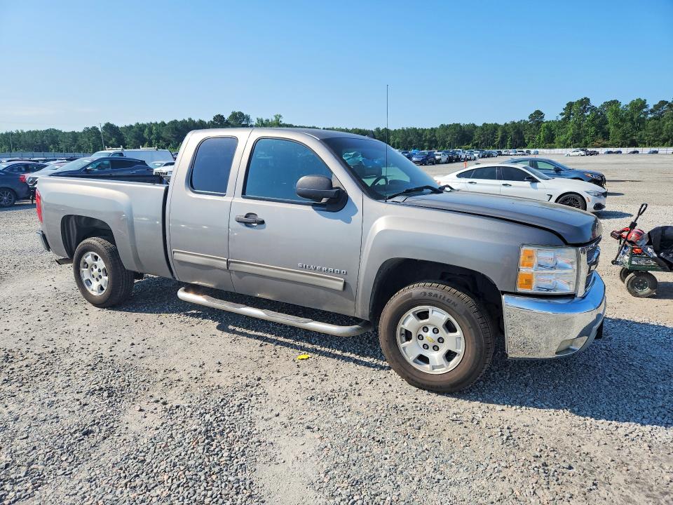 2012 Chevrolet Silverado VIN 1GCRCSE06CZ237871 COPART salvage auction — MINOR DENT/SCRATCHES, Nc - Salvage Certificate Of Title, sold $950 on 2026-07-27 (photo 4)