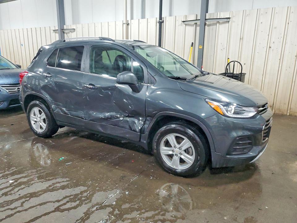 2018 Chevrolet Trax VIN KL7CJPSB4JB672227 COPART salvage auction — SIDE, Mn - Cert Of Title-Salvage, sold $250 on 2026-07-28 (photo 4)