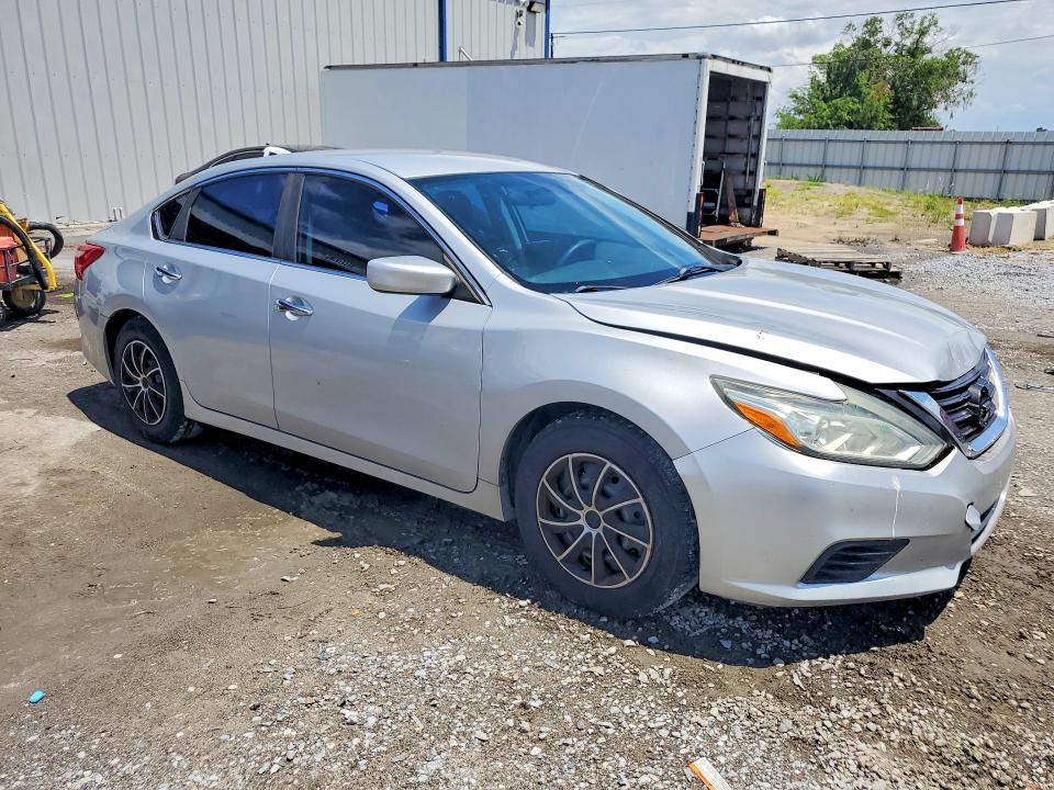 2016 Nissan Altima VIN 1N4AL3AP7GN331766 COPART salvage auction — FRONT END, FL - CERT OF TITLE SLVG REBUILDABLE, sold $650 on 2026-07-09 (photo 4)