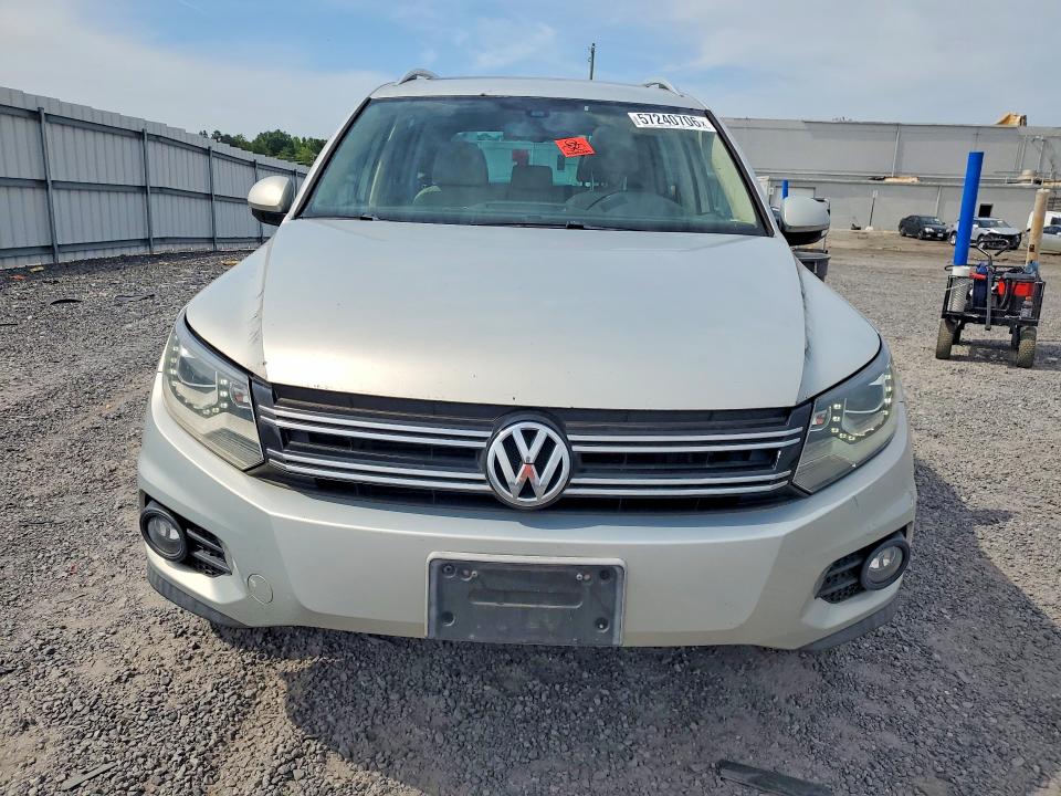 2012 Volkswagen Tiguan VIN WVGBV7AX1CW580841 COPART salvage auction — UNDERCARRIAGE, Va - Cert Of Title - Salvage, sold $1,500 on 2026-07-08 (photo 5)