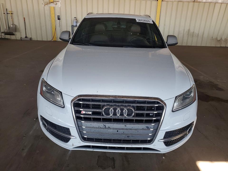 2014 Audi Sq5 VIN WA1VGAFP7EA112429 COPART salvage auction — MINOR DENT/SCRATCHES, Az - Certificate Of Title, sold $2,300 on 2026-07-06 (photo 5)