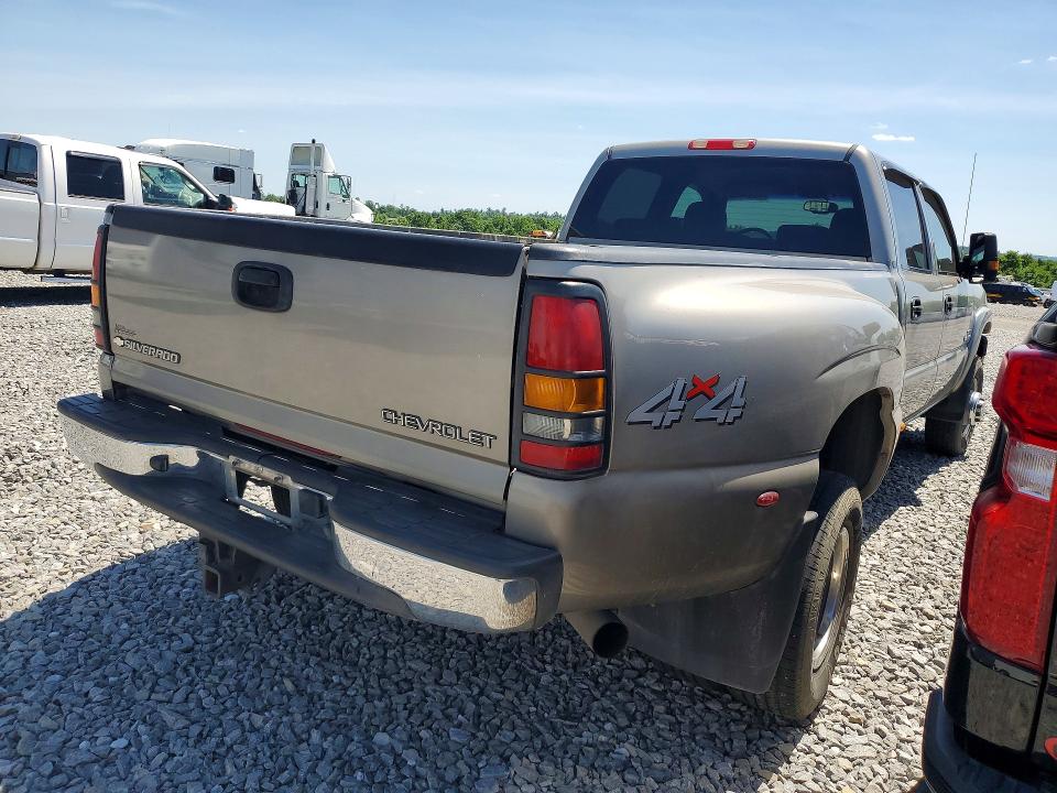 2003 Chevrolet Silverado VIN 1GCJK33113F153752 COPART salvage auction — SIDE, Ky - Cert Of Title-Salvage, sold $2,550 on 2026-07-09 (photo 3)