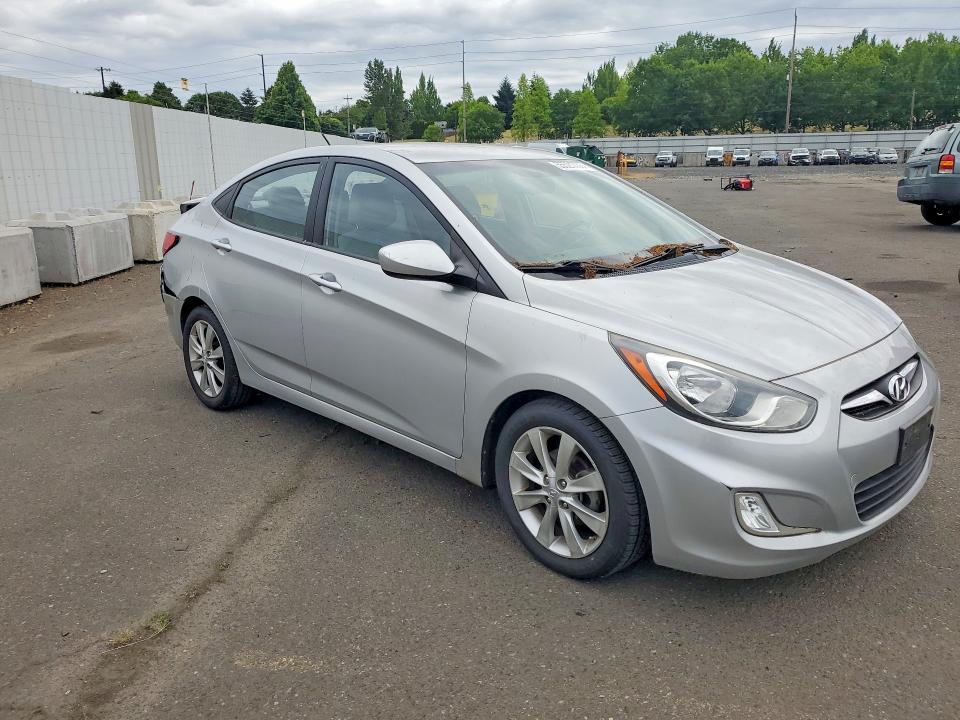 2012 Hyundai Accent VIN KMHCU4AE7CU084801 COPART salvage auction — REAR END, OR - SALVAGE TITLE CERTIFICATE, sold $675 on 2026-07-06 (photo 4)