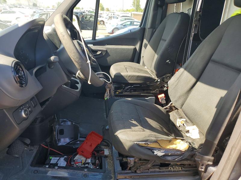 2019 Mercedes-benz Sprinter VIN WD4PF0CD8KP052603 COPART salvage auction — MECHANICAL, Fl - Certificate Of Title (P), sold $5,900 on 2026-07-28 (photo 7)