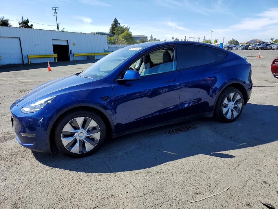 2020 Tesla Model y VIN 5YJYGDEF6LF018575 COPART salvage auction — FRONT END, Ca - Salvage Certificate, sold $8,200 on 2026-07-17 (photo 1)