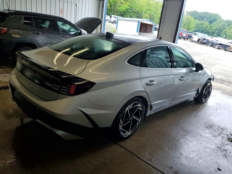 2024 Hyundai Sonata VIN KMHL14JAXRA393307 COPART salvage auction — FRONT END, Pa - Cert Of Title (P), sold $7,700 on 2026-07-29 (photo 3)