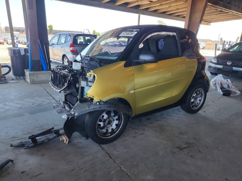 2016 Smart Fortwo VIN WMEFJ5DAXGK066675 COPART salvage auction — FRONT END, CA - NON-REPAIRABLE VEHICLE CERT, sold $10 on 2026-08-20 (photo 1)