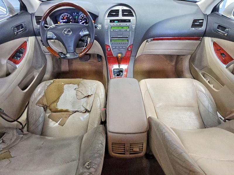 2012 Lexus Es 350 VIN JTHBK1EG7C2505149 COPART salvage auction — MINOR DENT/SCRATCHES, FL - CERTIFICATE OF TITLE, sold $10 on 2026-07-28 (photo 8)