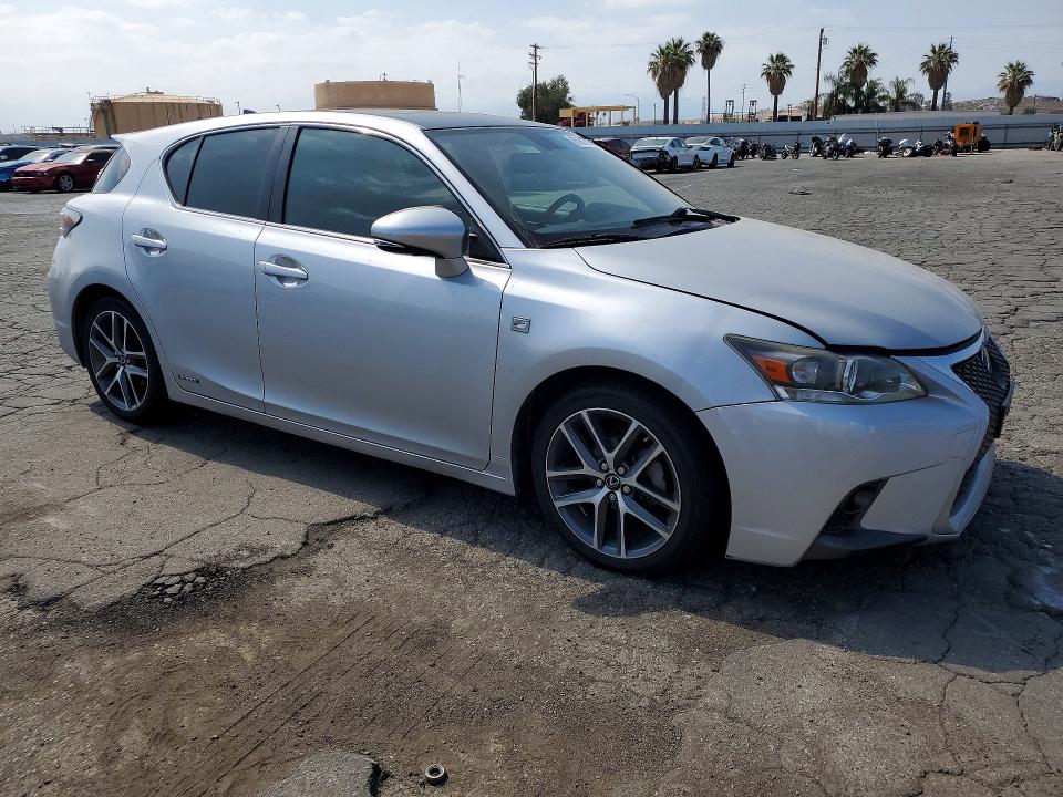 2015 Lexus Ct VIN JTHKD5BHXF2225986 COPART salvage auction — MINOR DENT/SCRATCHES, Ca - Dis/Dlr/Exp Only Clean Title, sold $4,350 on 2026-07-06 (photo 4)