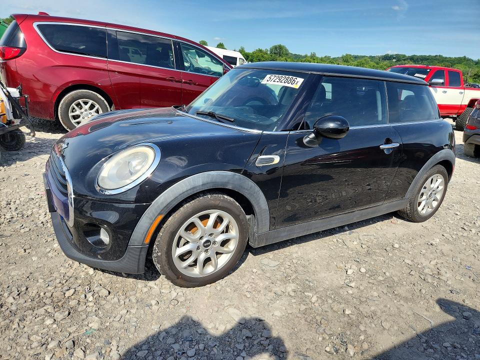2016 Mini VIN WMWXP5C58G3B77015 COPART salvage auction — MINOR DENT/SCRATCHES, IL - SALVAGE CERTIFICATE, sold $725 on 2026-08-03 (photo 1)
