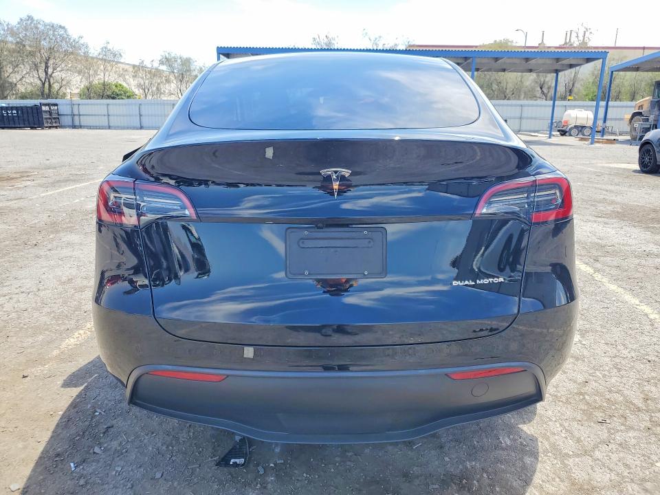 2025 Tesla Model y VIN 7SAYGAEE7SF239402 COPART salvage auction — FRONT END, NV - SALVAGE TITLE, sold $10,900 on 2026-07-23 (photo 6)