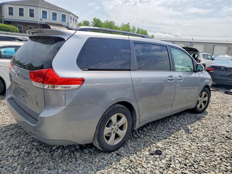 2014 Toyota Sienna VIN 5TDKK3DC9ES518072 COPART salvage auction — FRONT END, Ma - Cert Of Title-Reconstrctd Coll, sold $3,000 on 2026-07-06 (photo 3)