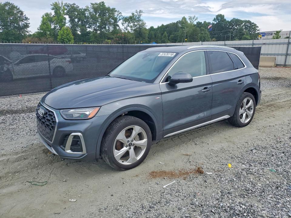 2022 Audi VIN WA1EAAFYXN2135949 COPART salvage auction — MINOR DENT/SCRATCHES, Sc - Cert Of Title-Salvage, sold $15,700 on 2026-07-20 (photo 1)