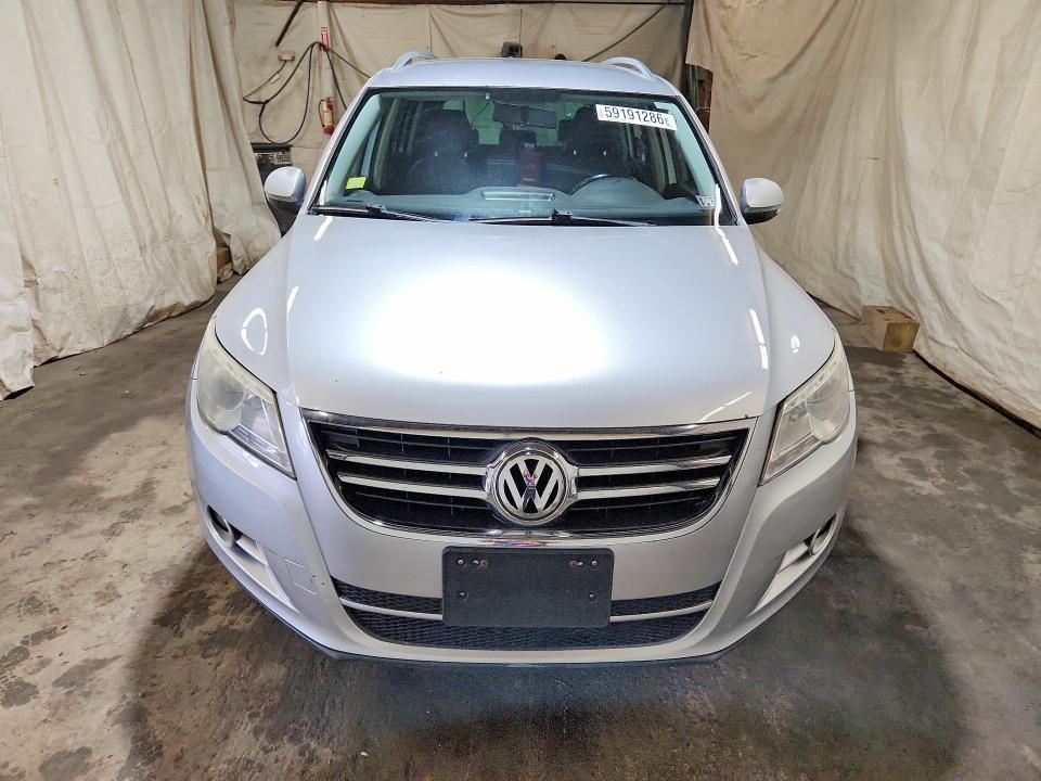 2011 Volkswagen Tiguan VIN WVGBV7AX0BW524260 COPART salvage auction — REAR END, Pa - Certificate Of Salvage, sold $550 on 2026-07-26 (photo 5)
