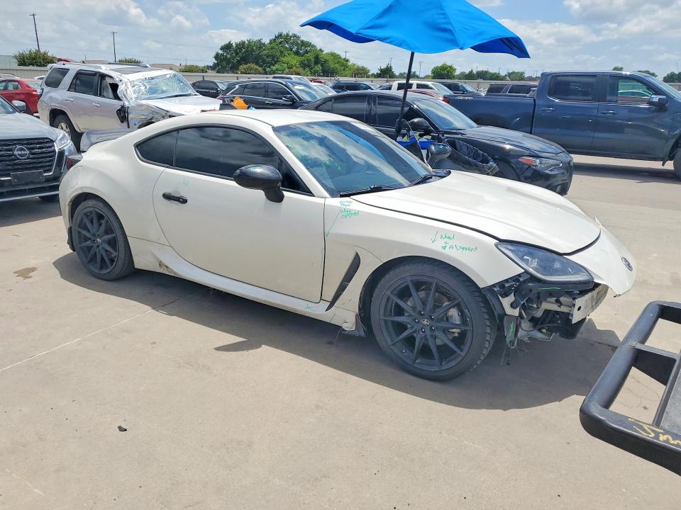 2023 Toyota Gr 86 VIN JF1ZNBF15P8754713 COPART salvage auction — FRONT END, Tx - Salvage Title-Flood Damage, sold $3,600 on 2026-07-23 (photo 4)