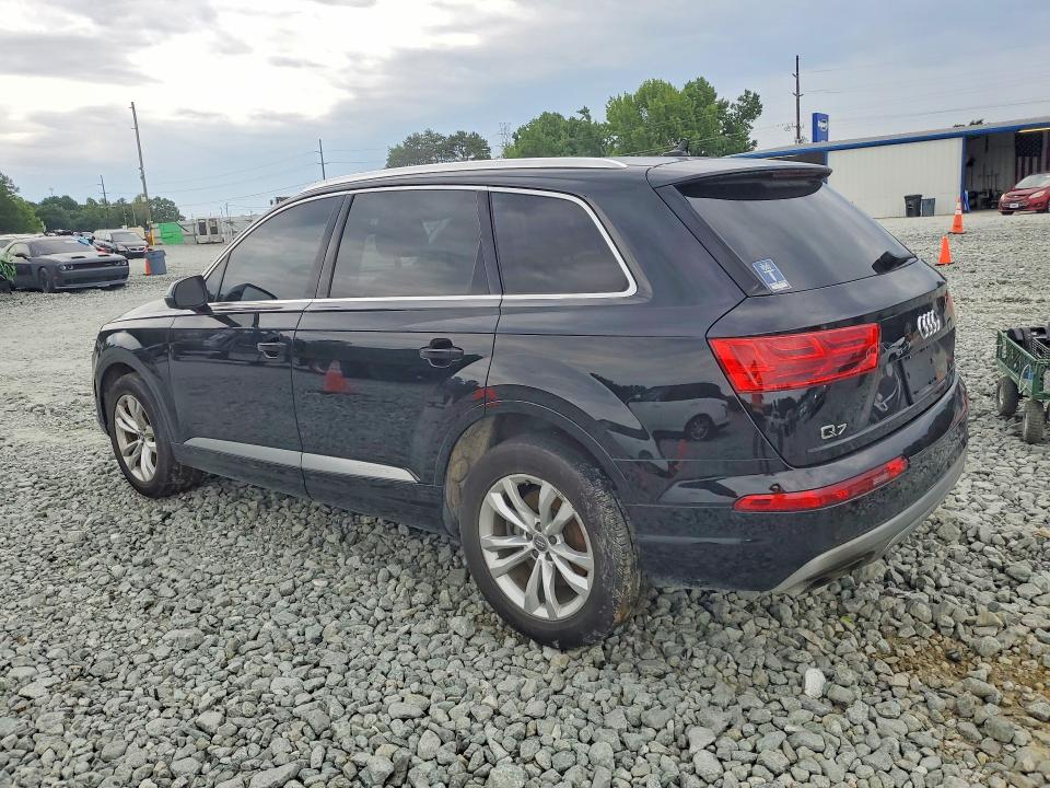 2018 Audi Q7 VIN WA1LAAF7XJD029207 COPART salvage auction — MECHANICAL, Nc - Dealer Only Clean Title (P), sold $5,500 on 2026-07-29 (photo 2)