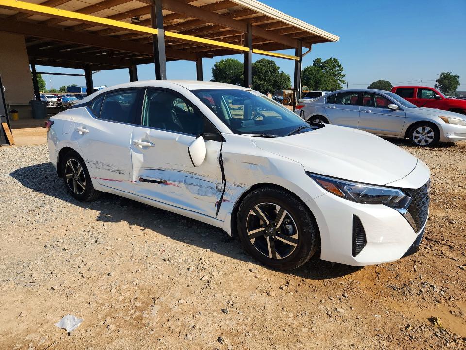 2025 Nissan Sentra VIN 3N1AB8CV1SY267499 COPART salvage auction — SIDE, Al - Cert Of Title-Salvage Title, sold $7,500 on 2026-07-29 (photo 4)
