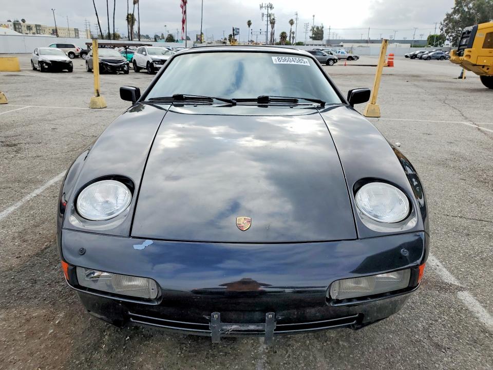 1988 Porsche 928 VIN WP0JB0926JS860462 COPART salvage auction — REAR END, Ca - Dis/Dlr/Exp Only Clean Title (P), sold $5,100 on 2026-07-10 (photo 5)