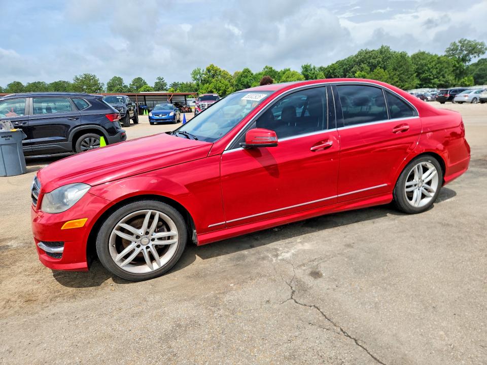 2014 Mercedes-benz VIN WDDGF4HB5EA959377 COPART salvage auction — WATER/FLOOD, Ms - Cert Of Title - Flood Salvage, sold $325 on 2026-07-17 (photo 1)