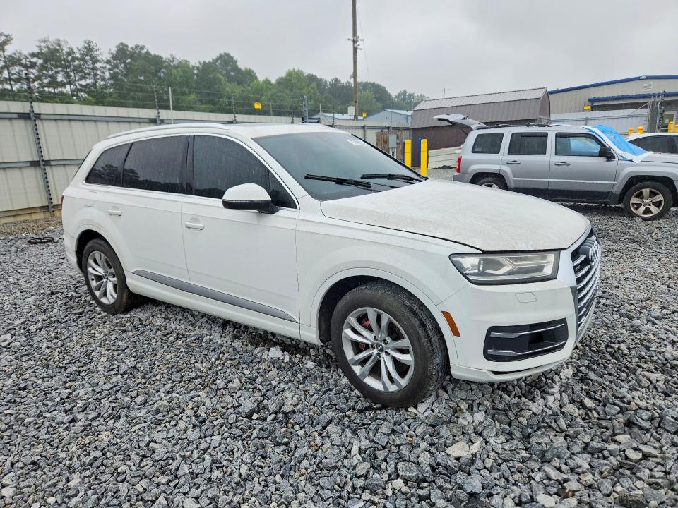 2017 Audi Q7 VIN WA1LAAF71HD012970 COPART salvage auction — FRONT END, Ga - Certificate Of Title, sold $4,450 on 2026-08-01 (photo 4)