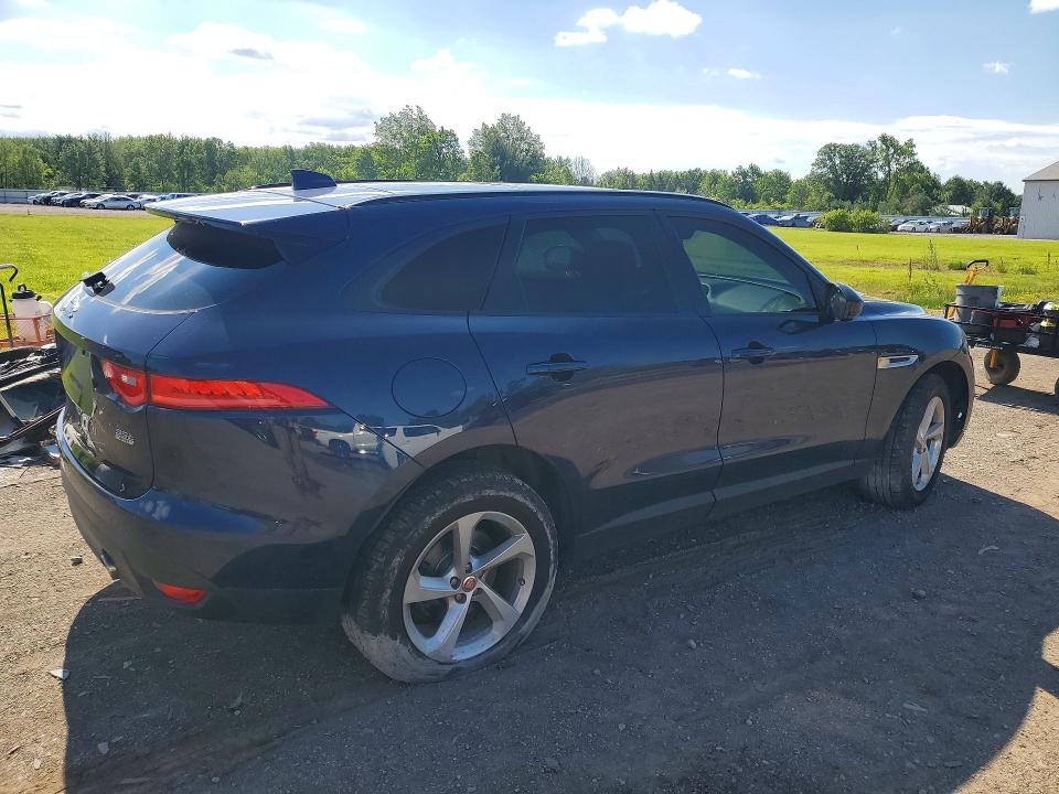 2017 Jaguar F-pace VIN SADCJ2BV1HA494121 COPART salvage auction — MECHANICAL, Oh - Certificate Of Title, sold $4,450 on 2026-07-09 (photo 3)