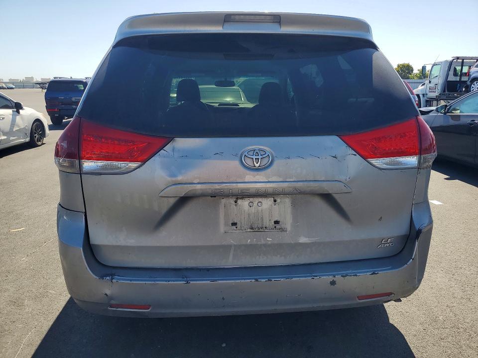 2014 Toyota Sienna VIN 5TDJK3DCXES077807 COPART salvage auction — ALL OVER, Ca - Dis/Dlr/Exp Only Clean Title, sold $950 on 2026-07-13 (photo 6)