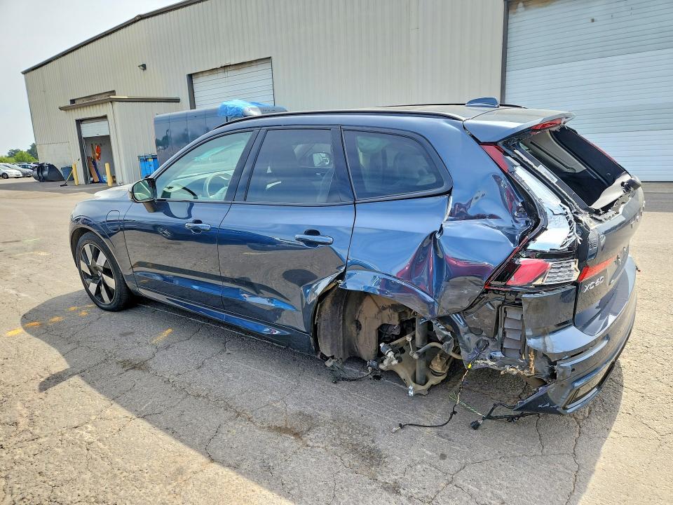 2024 Volvo Xc60 VIN YV4H60DM3R1918022 COPART salvage auction — REAR END, Or - Salvage Title Certificate, sold $175 on 2026-08-31 (photo 2)