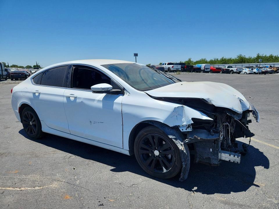 2016 Chrysler 200 VIN 1C3CCCAB3GN137117 COPART salvage auction — FRONT END, CA - SALVAGE CERTIFICATE, sold $775 on 2026-09-10 (photo 4)