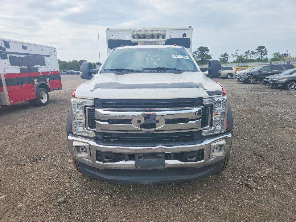 2017 Ford F-550 super duty VIN 1FD0X5HT9HED73071 COPART salvage auction — MINOR DENT/SCRATCHES, Ny - Certificate Of Title, sold $14,500 on 2026-07-28 (photo 5)