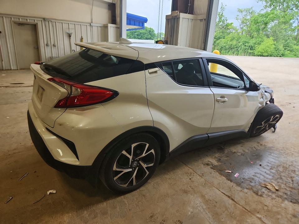 2018 Toyota C-hr VIN NMTKHMBX0JR013184 COPART salvage auction — FRONT END, Wi - Certificate Of Title, sold $300 on 2026-07-29 (photo 3)