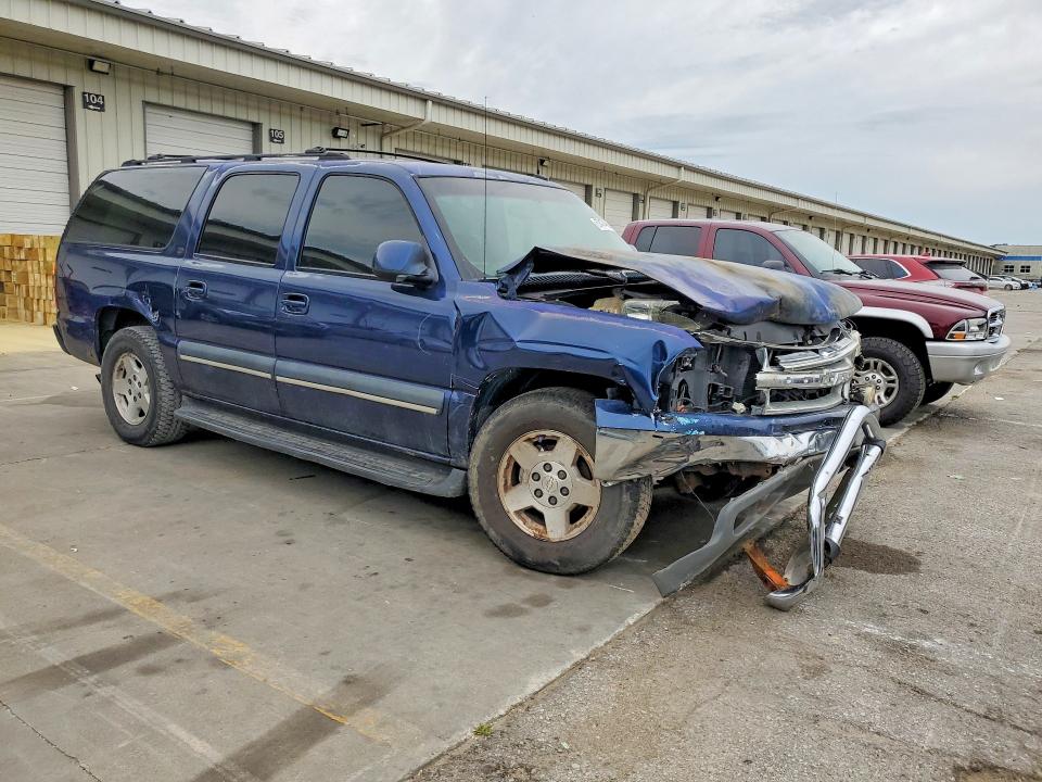 2003 Chevrolet Suburban VIN 1GNFK16ZX3J248892 COPART salvage auction — FRONT END, Ky - Cert Of Title-Salvage, sold $300 on 2026-07-02 (photo 4)