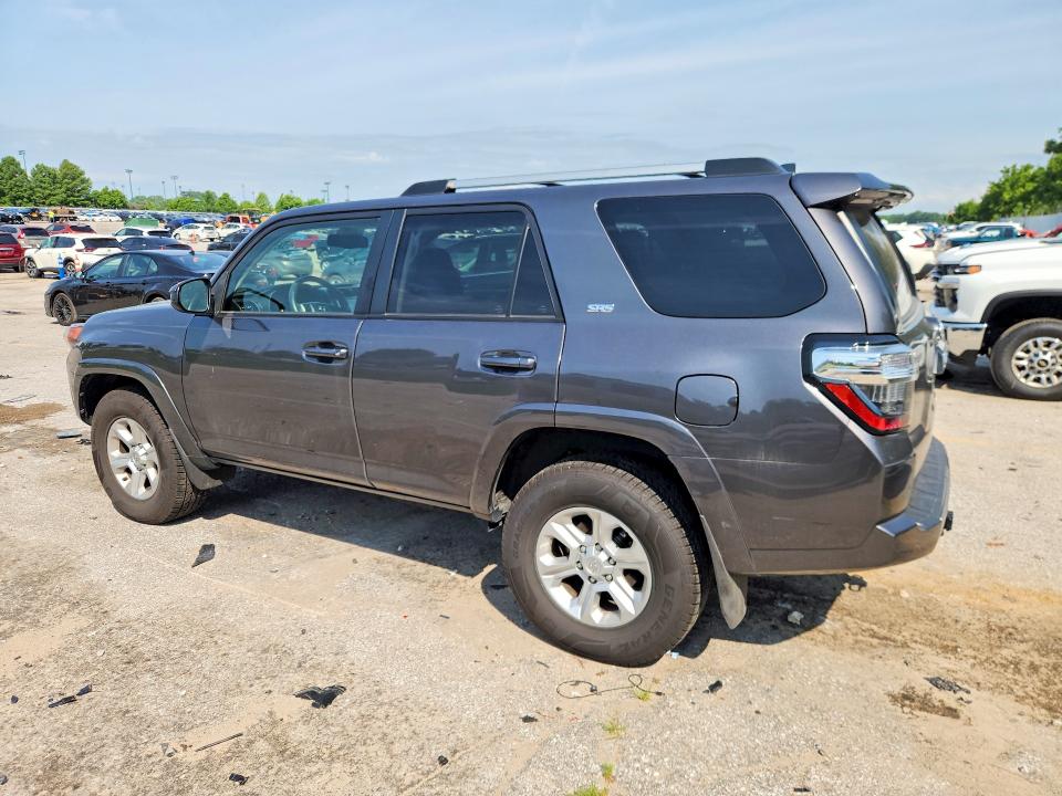 2022 Toyota 4runner VIN JTEMU5JR0N6055046 COPART salvage auction — MINOR DENT/SCRATCHES, Mo - Certificate Of Title, sold $27,000 on 2026-07-07 (photo 2)