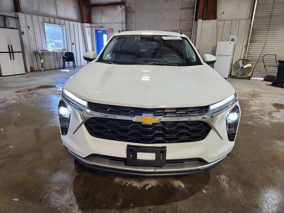 2026 Chevrolet Trax VIN KL77LHEP1TC133490 COPART salvage auction — REAR END, MA - CERTIFICATE OF TITLE, sold $12,600 on 2026-07-13 (photo 5)