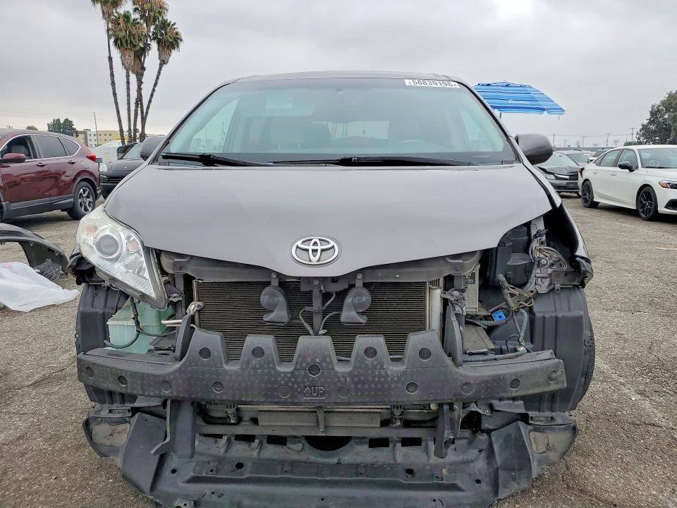 2012 Toyota VIN 5TDKK3DC8CS209092 COPART salvage auction — FRONT END, Ca - Salvage Certificate, sold $2,550 on 2026-07-31 (photo 5)