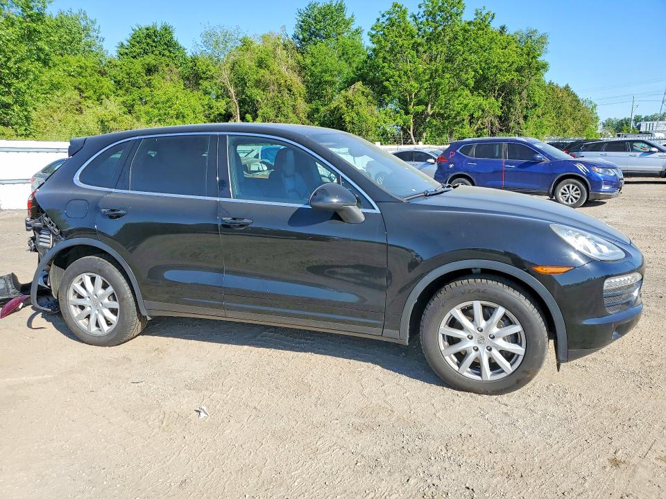 2011 Porsche Cayenne VIN WP1AA2A2XBLA06420 COPART salvage auction — REAR END, On - Permit Salvage, sold $800 on 2026-07-28 (photo 4)