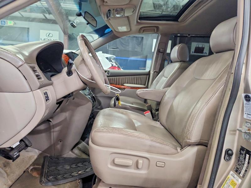 2007 Toyota Sienna VIN 5TDZK22C47S030467 COPART salvage auction — MINOR DENT/SCRATCHES, NH - CERT OF TITLE-REBUILT VEHICLE, sold $2,900 on 2026-07-27 (photo 7)