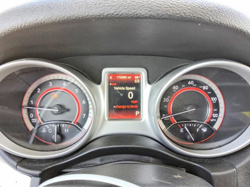 2018 Dodge Journey VIN 3C4PDCBB0JT219340 COPART salvage auction — NORMAL WEAR, NC - DEALER ONLY CLEAN TITLE, sold $900 on 2026-08-09 (photo 9)