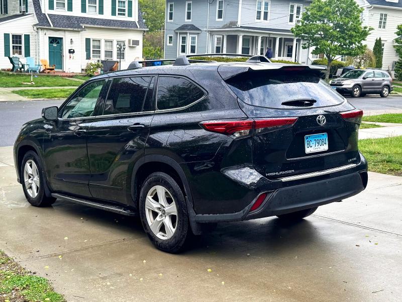 2022 Toyota Highlander VIN 5TDBZRBH9NS165653 COPART salvage auction — NORMAL WEAR, Ct - Certificate Of Title (P), sold $16,300 on 2026-07-11 (photo 3)