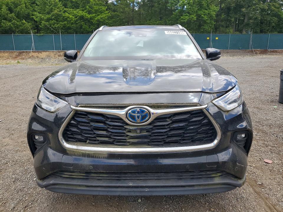 2021 Toyota Highlander hybrid VIN 5TDDBRCH4MS016495 COPART salvage auction — SIDE, Wa - Vehicle Cert Of Ownership-Titl, sold $10,200 on 2026-07-14 (photo 5)