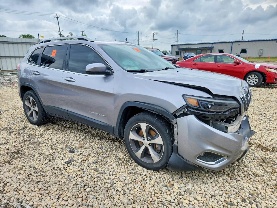 2019 Jeep Cherokee VIN 1C4PJMDX2KD423295 COPART salvage auction — FRONT END, Salvage Title, sold $2,150 on 2026-07-31 (photo 4)