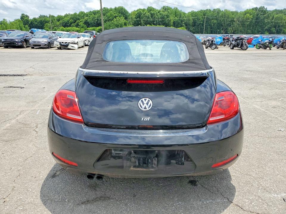 2013 Volkswagen Beetle VIN 3VW5L7AT3DM831863 COPART salvage auction — MINOR DENT/SCRATCHES, Ky - Cert Of Title-Salvage, sold $2,200 on 2026-08-03 (photo 6)