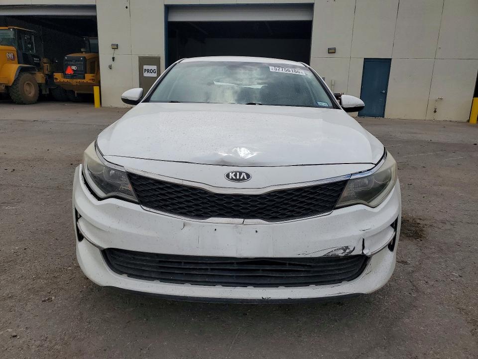 2017 Kia VIN 5XXGT4L39HG161802 COPART salvage auction — REAR END, Tx - Salvage Vehicle Title, sold $1,100 on 2026-07-17 (photo 5)