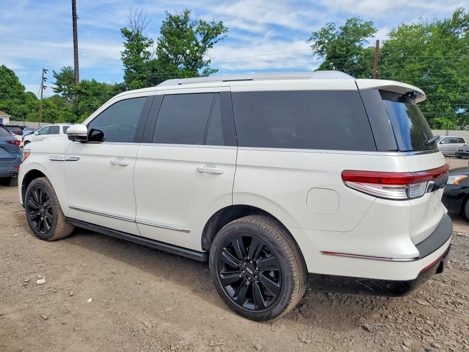 2024 Lincoln Navigator VIN 5LMJJ2LG7REL16557 COPART salvage auction — FRONT END, Pa - Certificate Of Salvage, sold $41,250 on 2026-07-20 (photo 2)