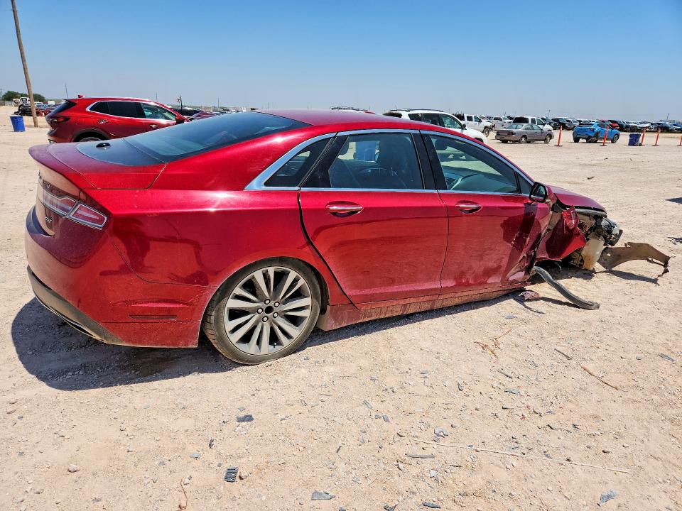 2017 Lincoln VIN 3LN6L5E92HR641387 COPART salvage auction — FRONT END, Tx - Salvage Vehicle Title, sold $425 on 2026-09-02 (photo 3)
