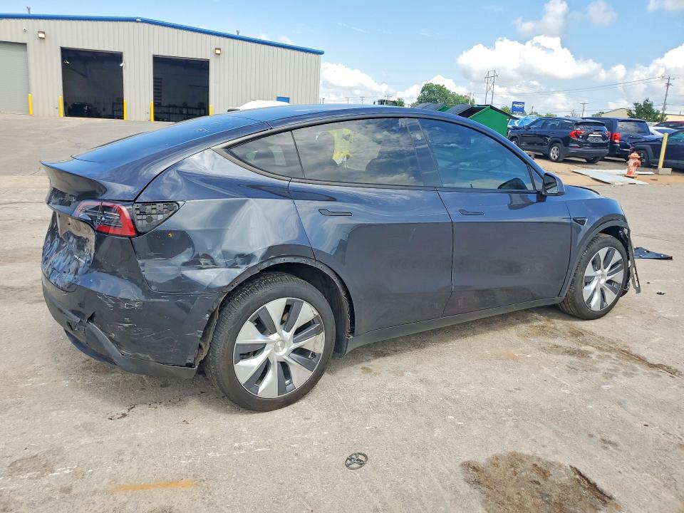 2024 Tesla Model y VIN 7SAYGDEE7RA278838 COPART salvage auction — REAR END, OK - CERT OF TITLE-SALVAGE, sold $625 on 2026-07-21 (photo 3)